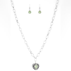 Paparazzi Silver Necklace with Green Heart Pendant